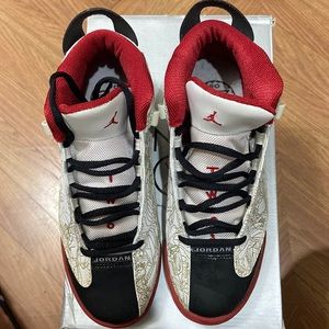 AIR JORDAN DUB-ZERO (GS), Size 6Y, White/Black-V-Red-Neutral Grey